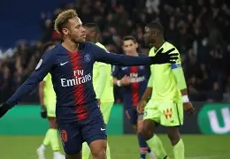 米兰体育官网关于巴黎圣日耳曼遭遇争议判罚，裁判组回应：执法公正，其他无法完全以上密码决定.的信息